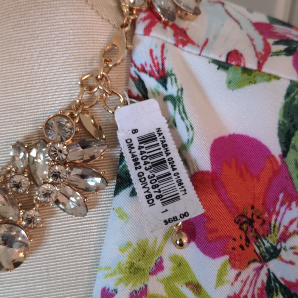Natasha statement necklace blush/crystal collar - Picture 3 of 3
